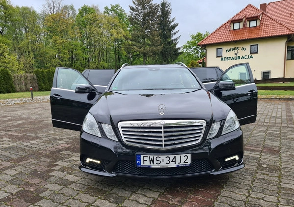 Mercedes-Benz Klasa E cena 56900 przebieg: 254000, rok produkcji 2010 z Iłża małe 106